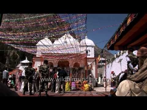 Decorated Gangotri temple: Winter procession to Mukhba