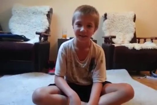 Cute Polish kid attempts to pronounce English phrases