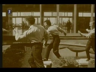 Moderan balet na aeordromu, Josip Broz Tito i  7 MLADIH