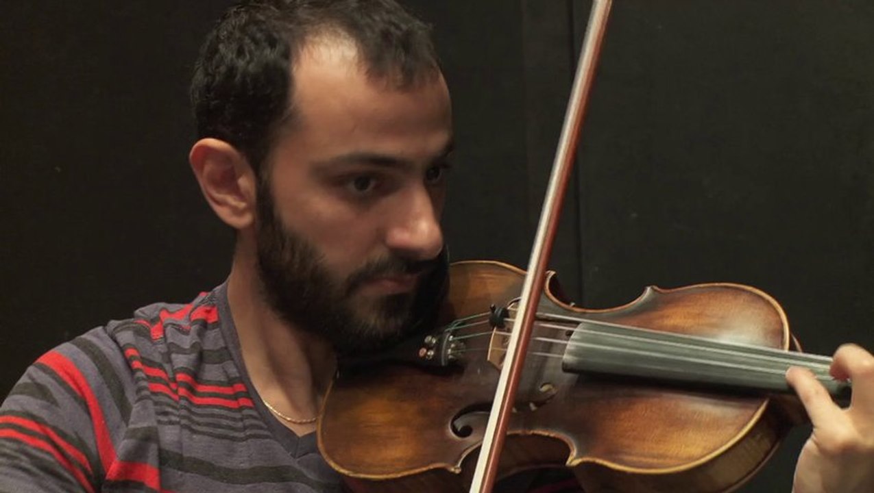 West-Eastern Divan Orchestra - Entretien avec Nouras Hanana, violoniste syrien