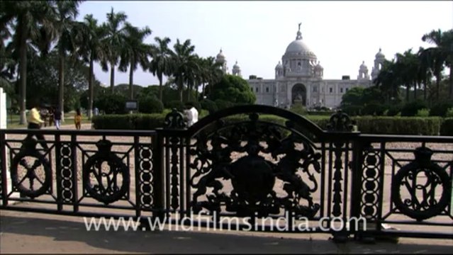 1884.Queen Victoria statue, Kolkata