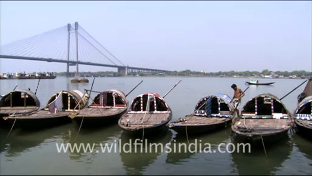 1902.Howrah and Vidyasagar Setu bridges, Kolkata