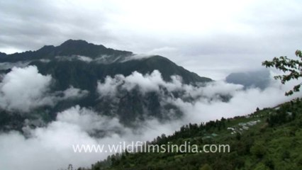 2151.Mountanious Landscape of Badrinath