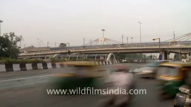 2445.Moolchand flyover in quick motion