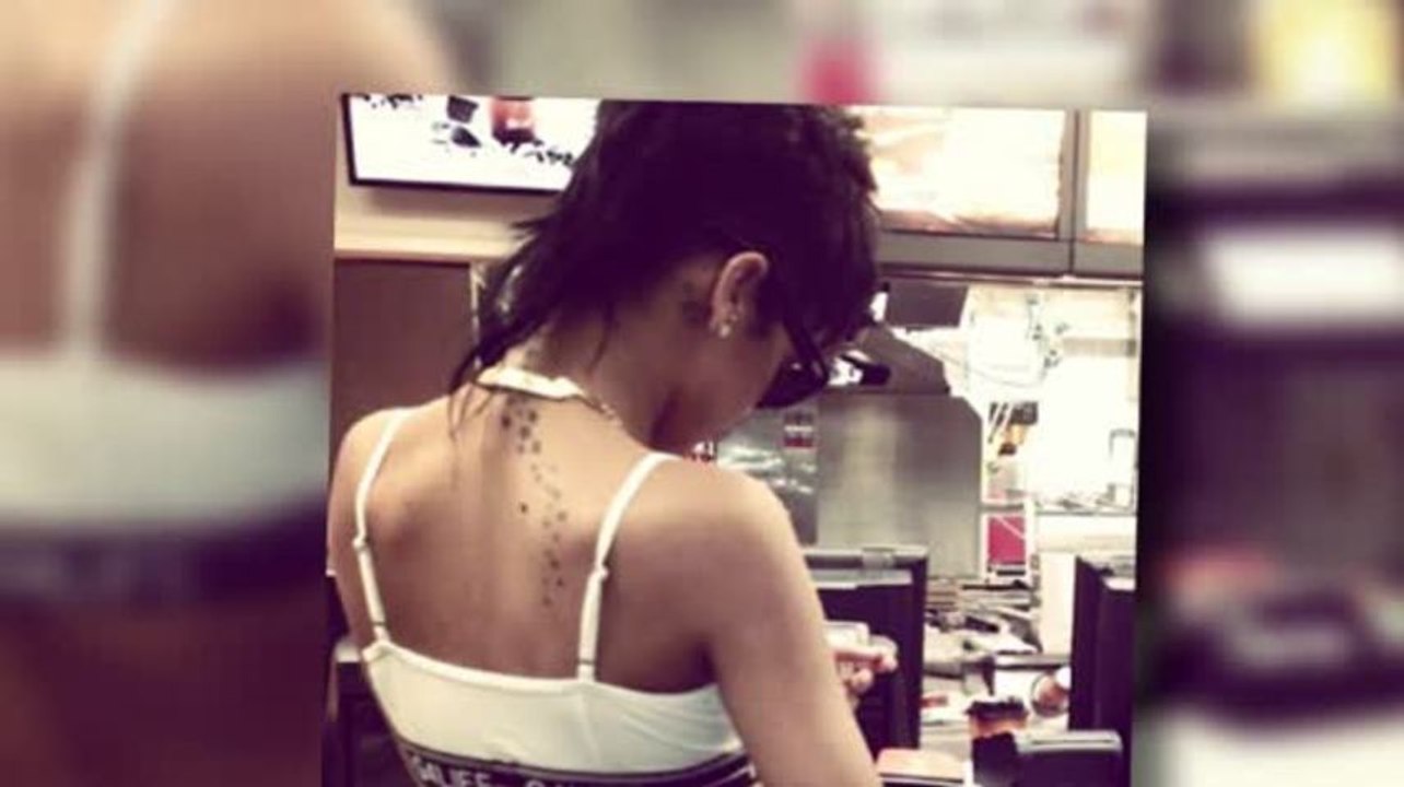 Rihanna Shows Off Her New Mullet Mohawk in Instagram Snap