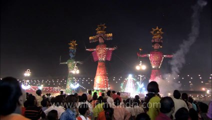 2496.Dussehra festival at Red Fort