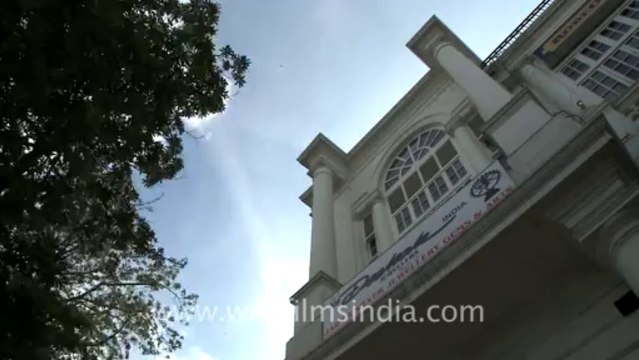 2547.Revolving restaurant and buildings in Connaught Place!