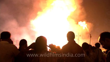 2952.Burn! Burn! Burn! Ravana!!!