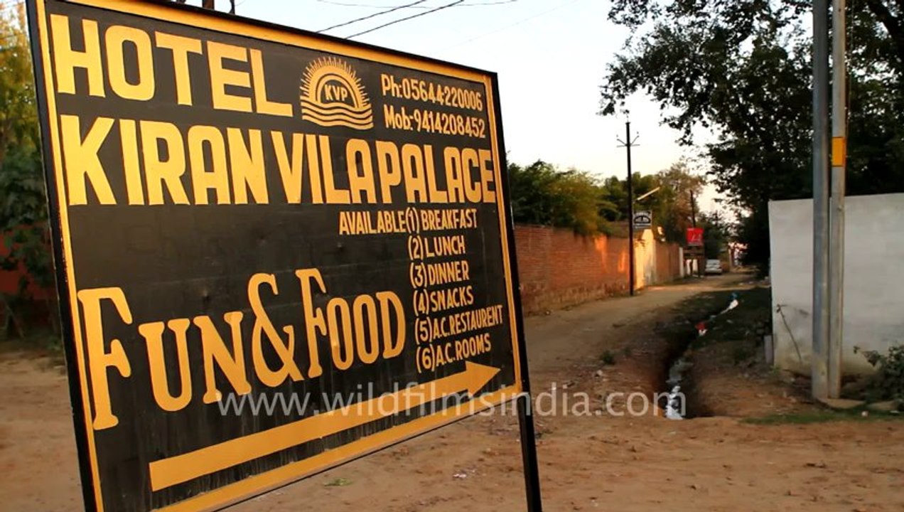 3009.Bharatpur Restaurant
