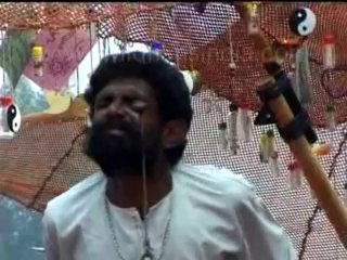 618.Man lifts iron ball with eyelid!