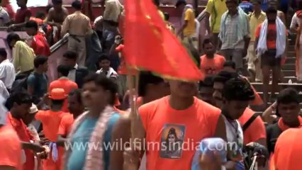 724.Kanwarias in Haridwar