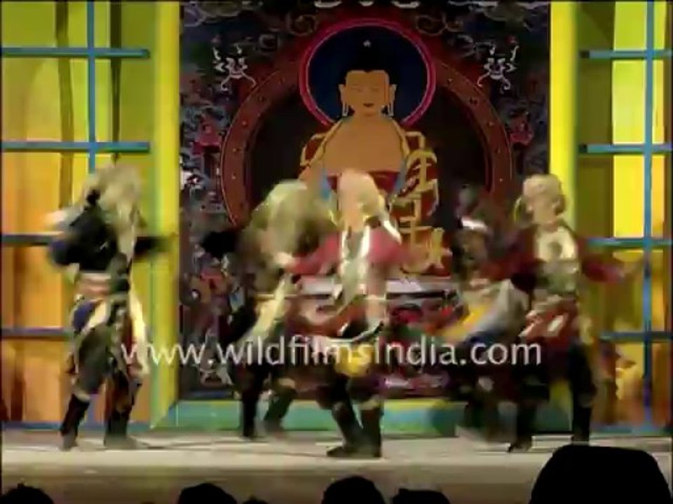 674.Arunachal dance