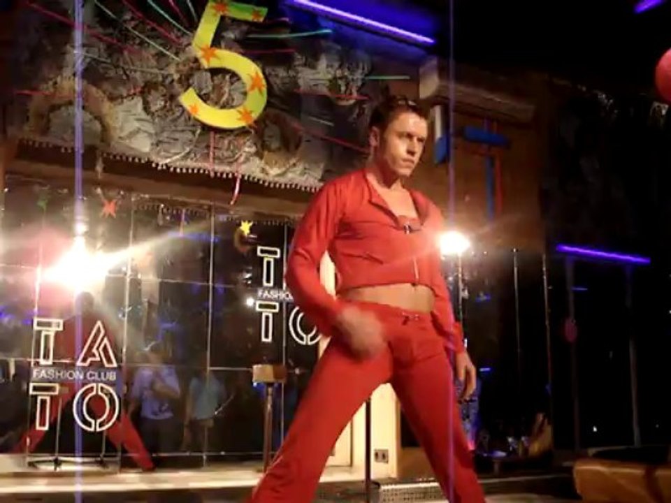 Alexandr Tikhonov. equilibre.