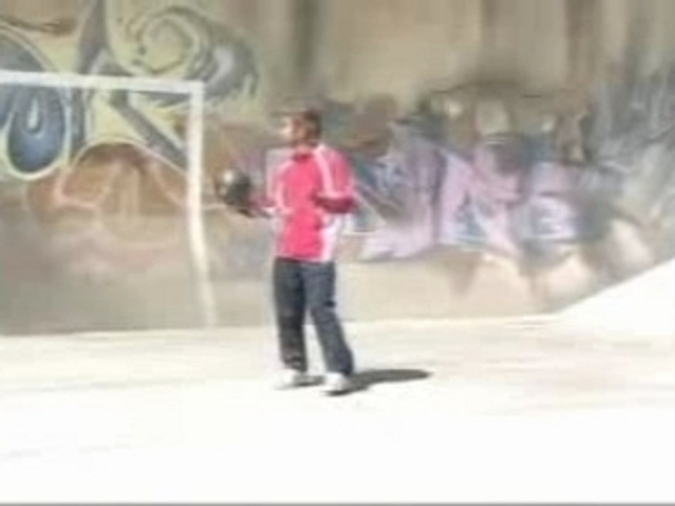 Ronaldinho & Inamoto make2