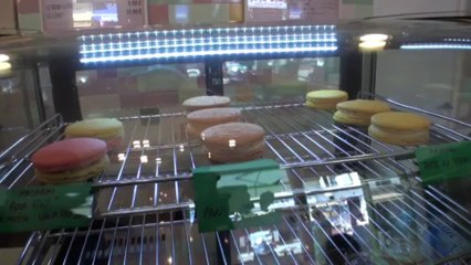 Paris (France) 21:08:2013 Glaces Rosa Kiwi