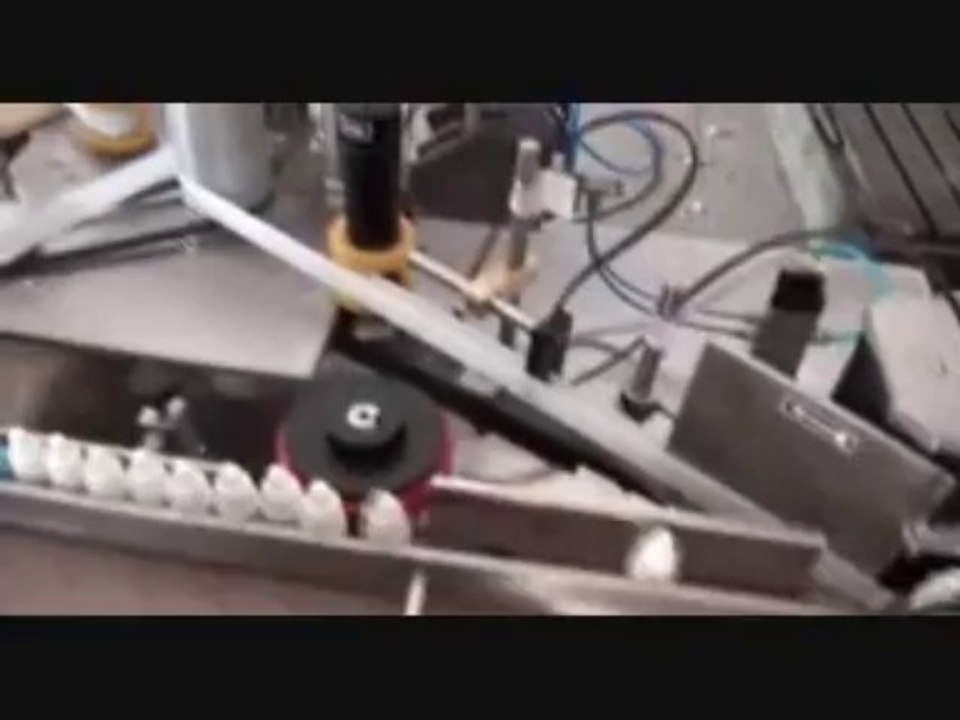 Eye and Ear Drop Bottle Sticker labeling Machine