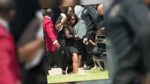 Kim Kardashian, Kanye West y la bebé North West asisten a un funeral en su primer viaje familiar