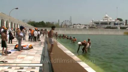 Baisakhi-Anand Sahib Gurudwara-punjab-20