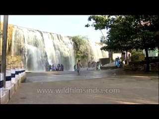 Kerala-temple-Waterfall-dvd-236-11