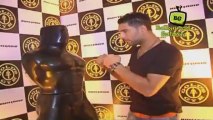 Prateik And Aftab At Relaunch Of Gold Gym-1