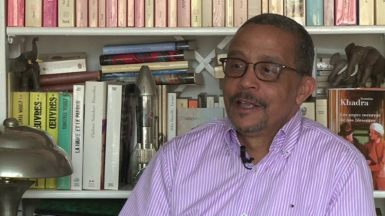 Yasmina Khadra - Les anges meurent de nos blessures