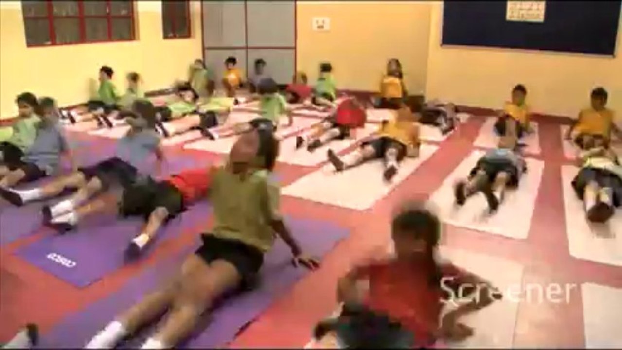 Yoga meditation class in India-shri ram school-1-MPEG-4 800Kbps Streaming