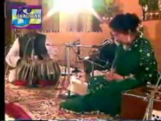 IQBAL BANO - TUM NA MANO MAGAR HAQIQAT HAI
