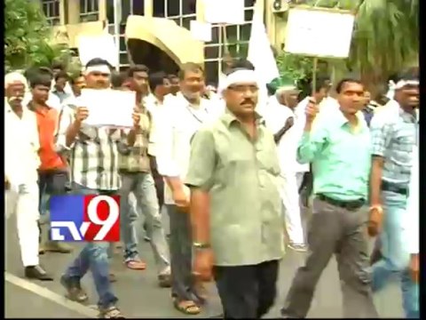 T-Secretariat employees Shanthi Rally