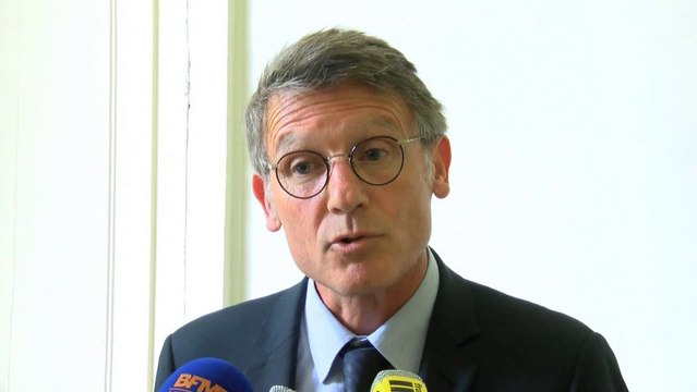 [ARCHIVE] L'accompagnement des élèves en situation de Handicap : point presse - Vincent Peillon