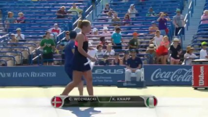 Woźniacki lepsza od Knapp