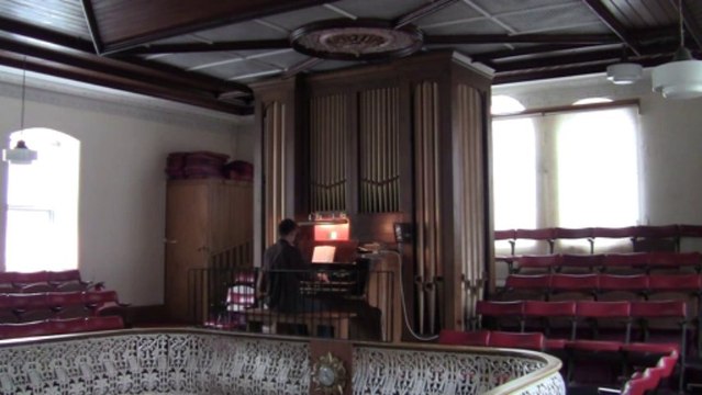 O Crucified Redeemer - Chris Lawton at Central Church, Maesteg, Bridgend