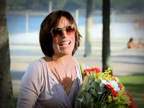 Gloria Pires convida- 'Não perca o Estrelas. Vai ter uma surpresa linda!'