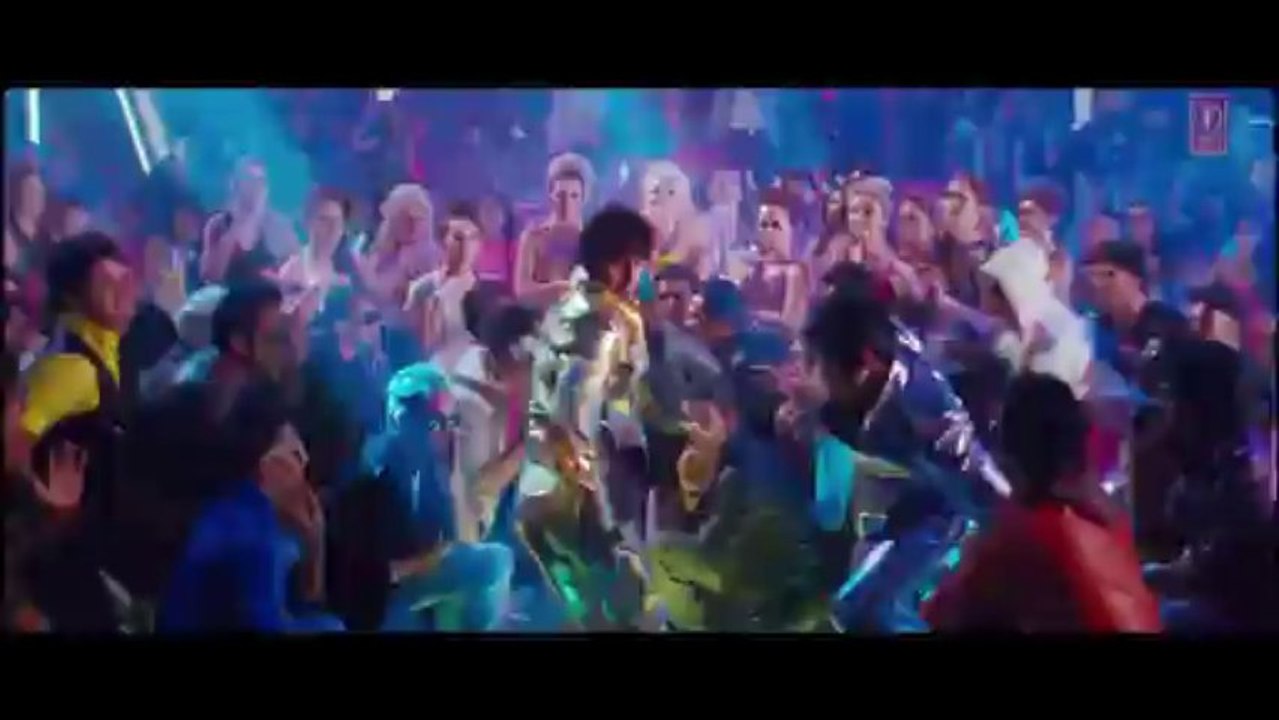 Besharam Title Song HD; Ranbir Kapoor, Pallavi Sharda