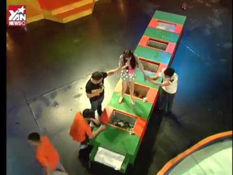 [BTS] Ngô Kiến Huy không biết sợ, Khổng Tú Quỳnh chỉ có thể hét