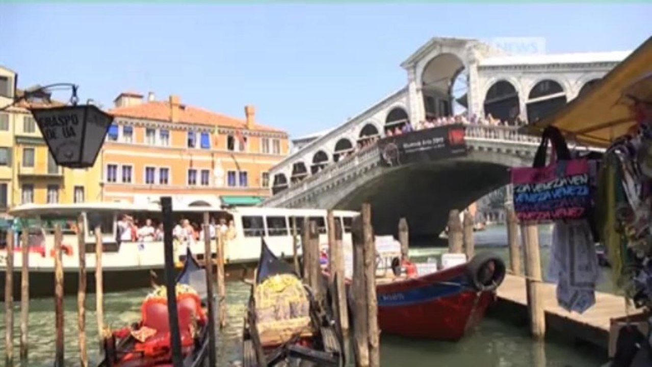 I PILOTI ACTV DENUNCIANO IL GONDOLIERE