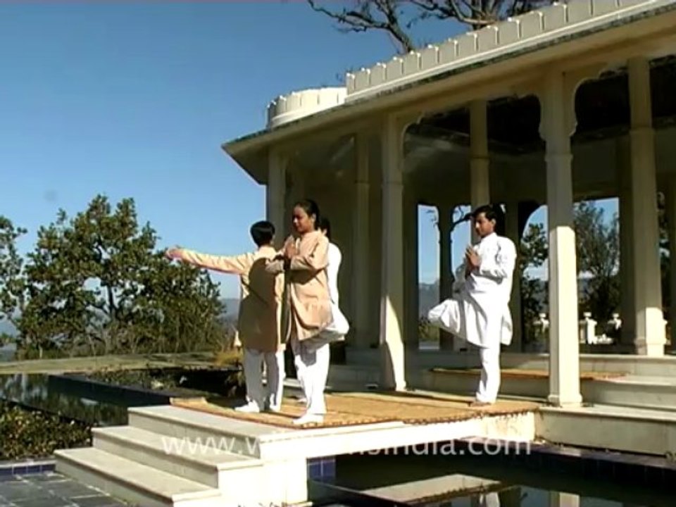 uttarkhand-ananda-14-yoga-3