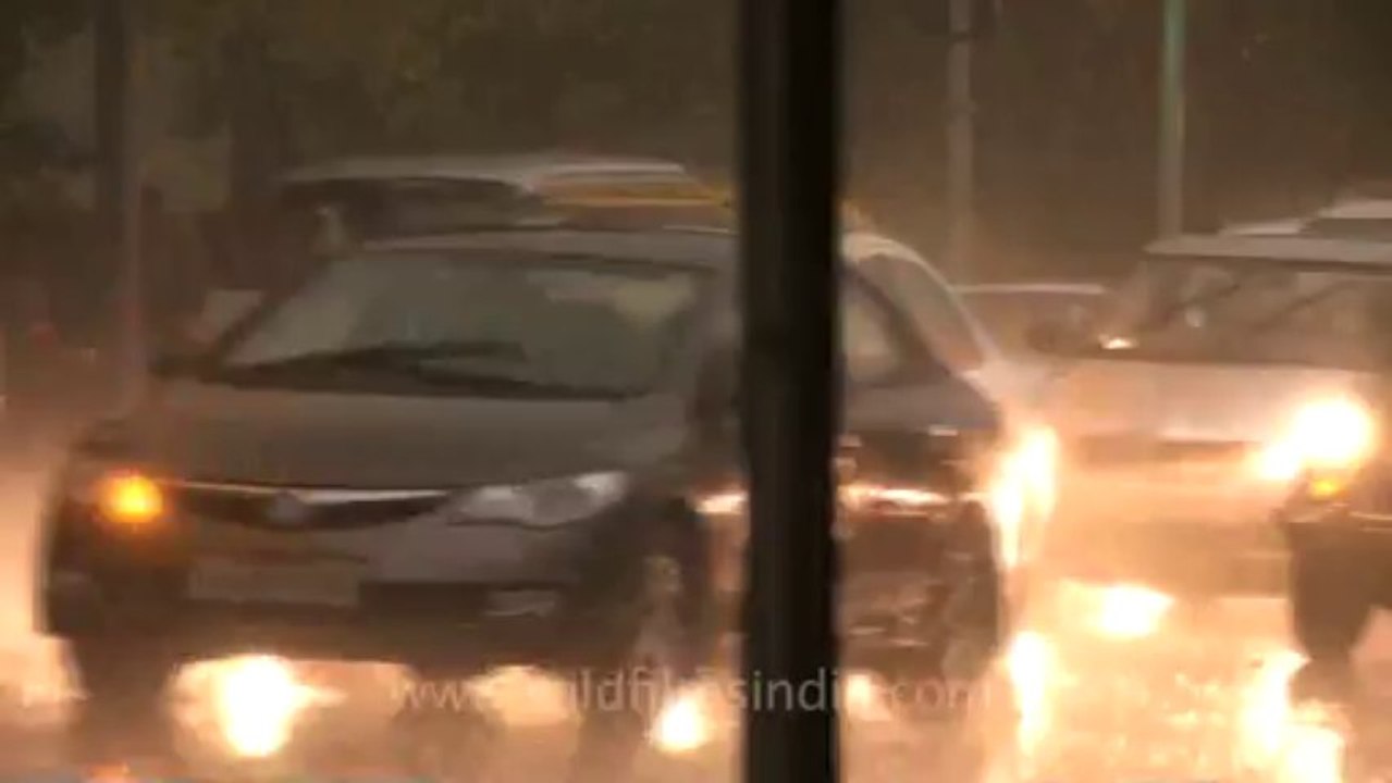 Delhi-rain-3