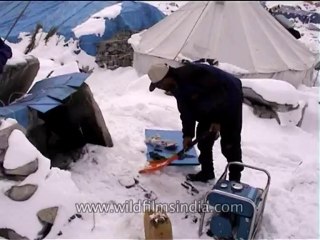 Everest expedition-mdv-13-2