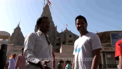 Amish shah talking to local person-1