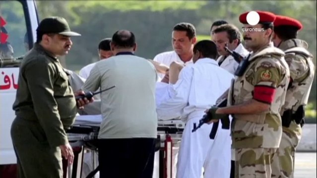 Mubarak, prima notte fuori dal carcere. Oggi la protesta...