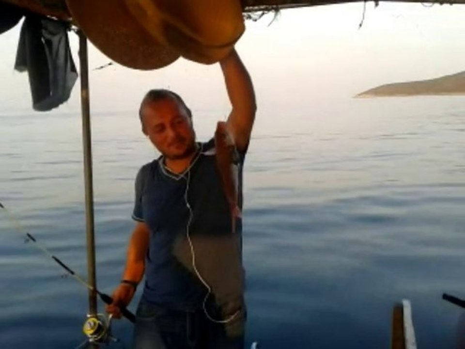 ismailkaptan balık avı. 21.08.2013 tarihli video