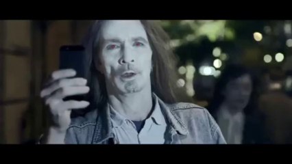 نوكيا تطلق إعلان ترويجي جديد يسخر من مستخدمي الآيفون