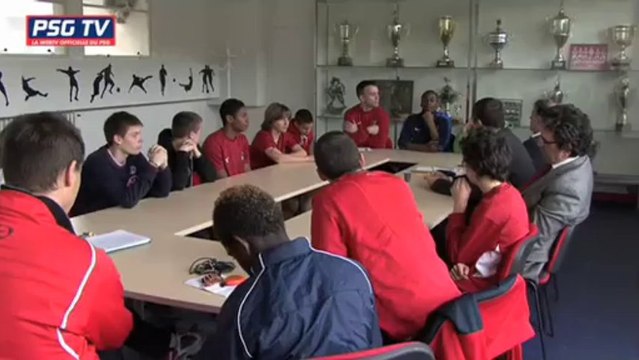 Robin Leproux à la rencontre des amateurs