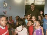 Conozca a Maikel García, líder comunitario que lleva educación a los niños de La Bombilla de Petare