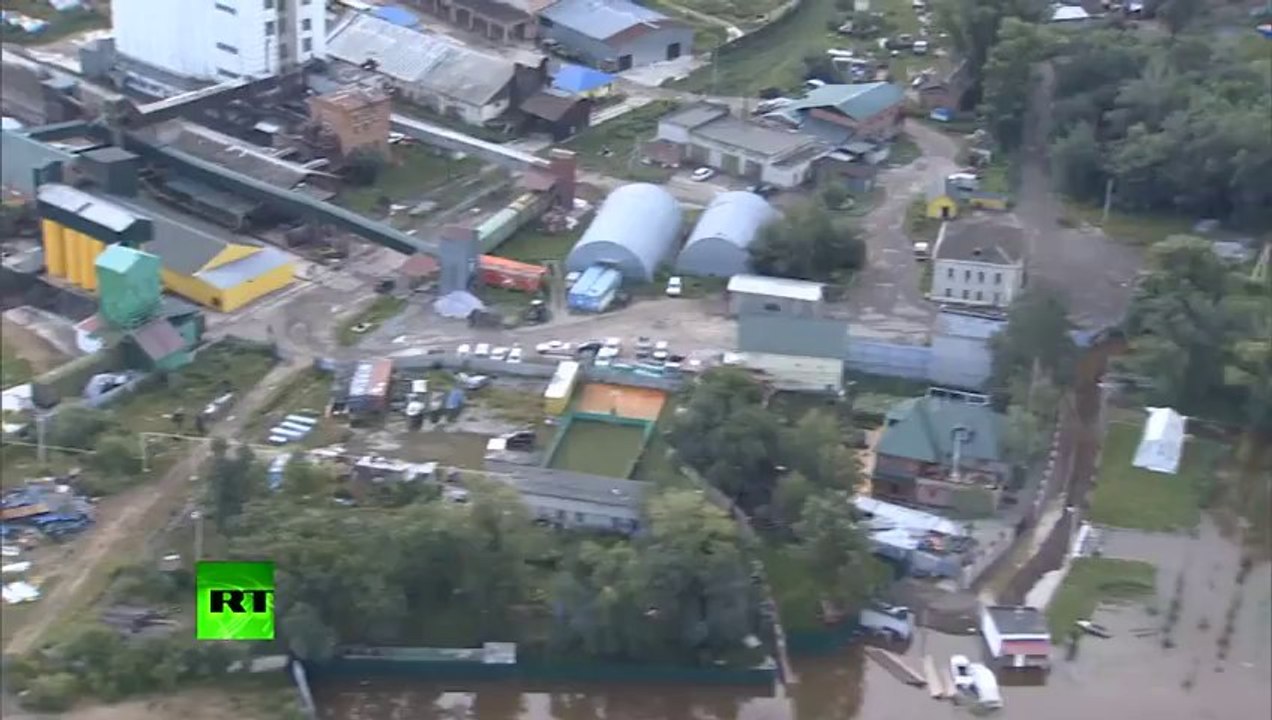 Graves inondations en Russie : 80% des terre de l'est recouvertes par les eaux. Impressionnant!