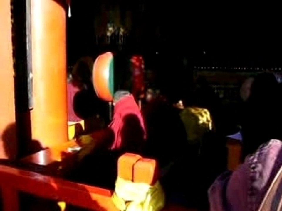 Prièes des moines tibétains