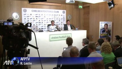 Chelsea's Mourinho confident of signing Willian