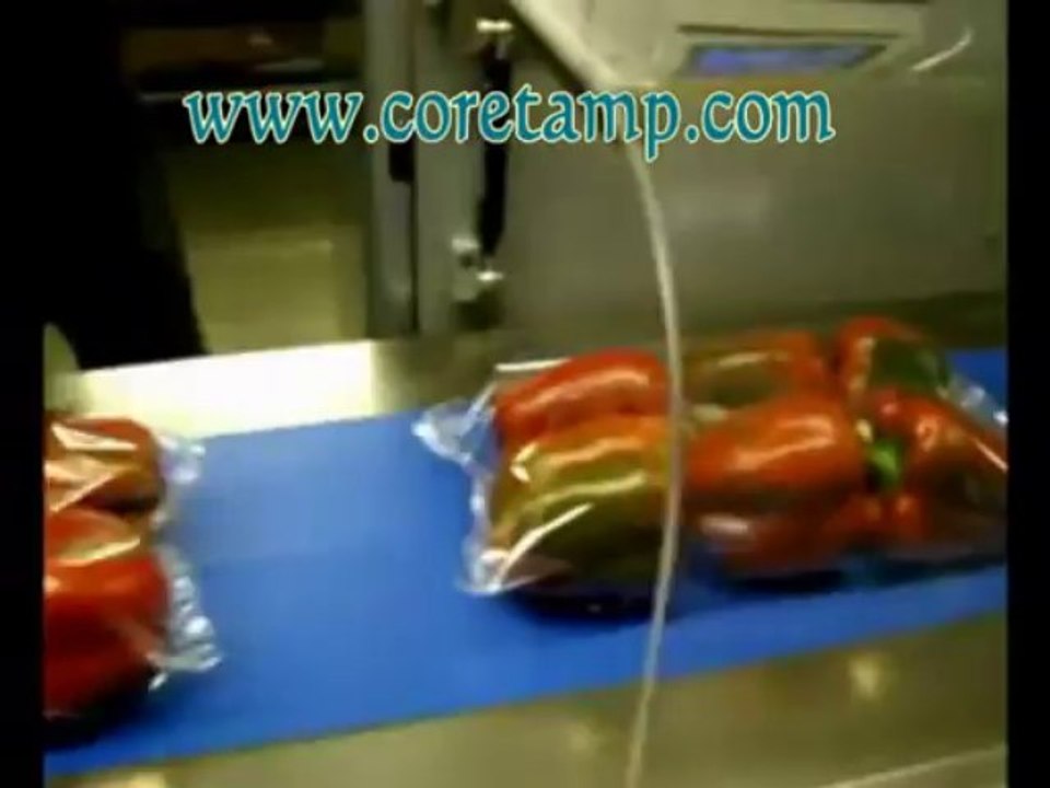 Automatic green pepper packing machine