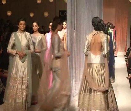 LFW- 2013 Big Bollywood Celebrities Walk For Manish Malhotra 's Winter Festive Collection