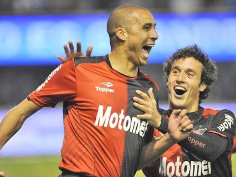 Le superbe but de David Trezeguet avec Newell's !